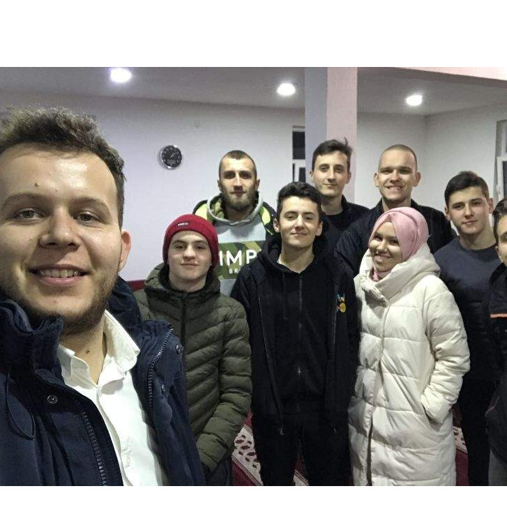 Mladi iz Muftijstva travničkog prikupili 60 tona pomoći migrantima