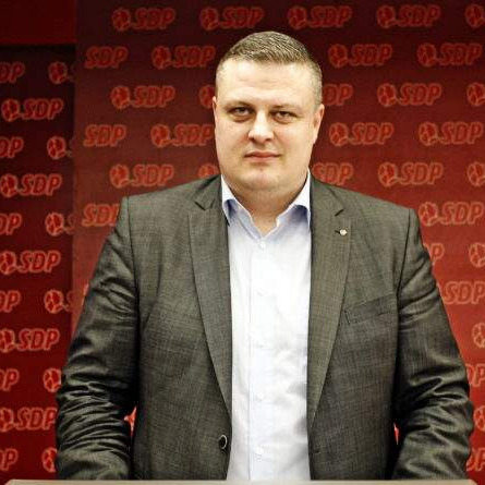 Vojin Mijatović Islamsku zajdnicu nazvao 'fašističkom', Rijaset žestoko reagirao