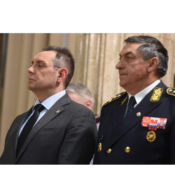 Dragan Bursać: Šta je ta džamahirija, da prostite? 