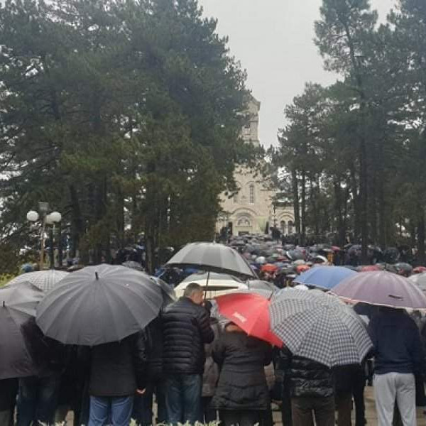 "Jogurt revolucija" u Crnoj Gori