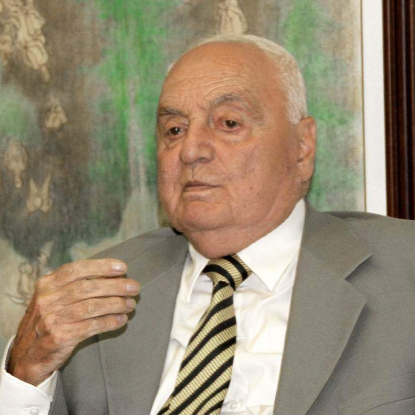 Preminuo profesor Ćazim Sadiković