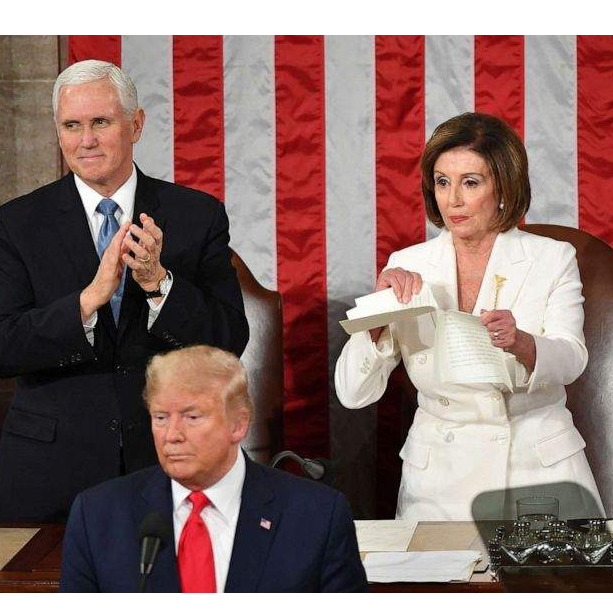 HAOS U KONGRESU SAD-a |Nancy Pelosi poderala kopiju Trumpovog govora! (Video)