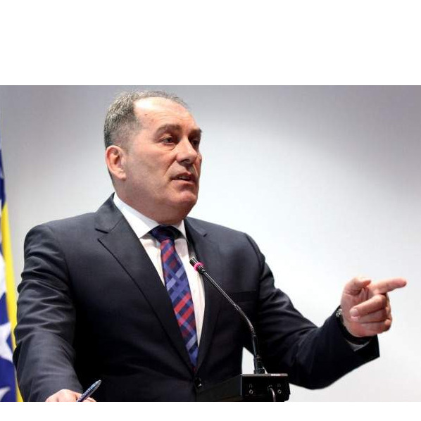 Mektić: Pozivam Srbe da se distanciraju od opasne Dodikove politike
