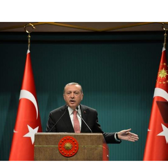 Erdogan Siriji: Ako se ne povuku, neće im glava ostati na ramenima