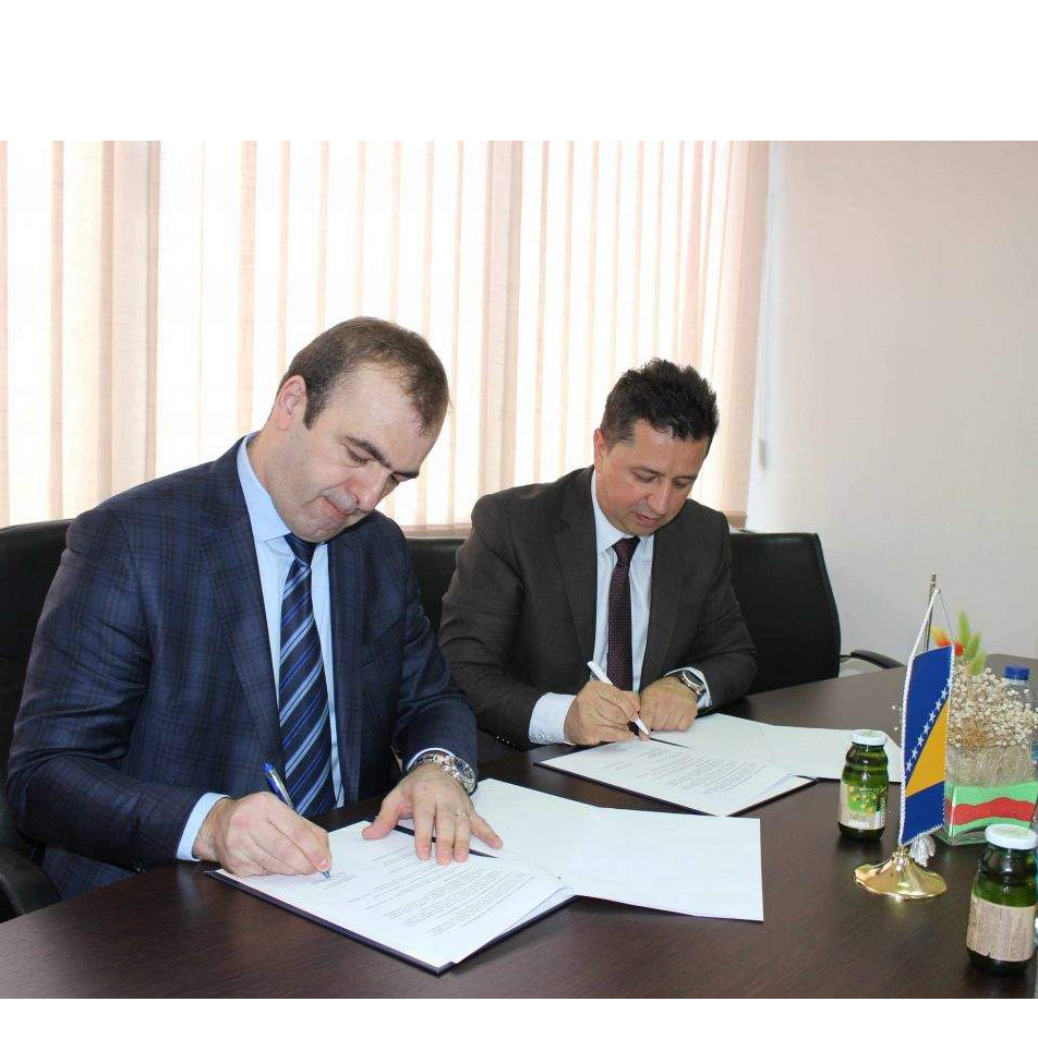 Potpisan memorandum: Osnažiti odnos Parlamenta FBiH i FPN