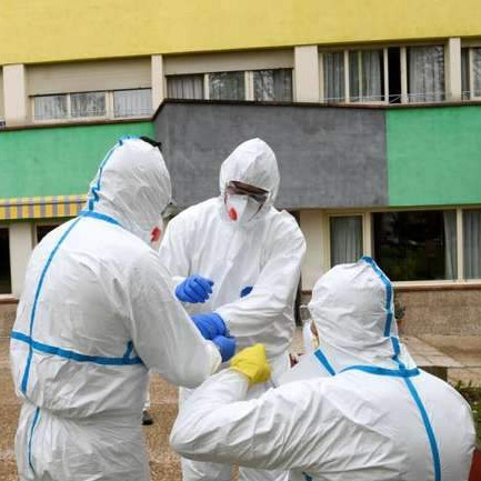 Kada će se pandemija završiti, a ljudi vratiti normalnom životu? 