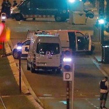 Novi napad u Španiji, ubijena petorica napadača (Video)