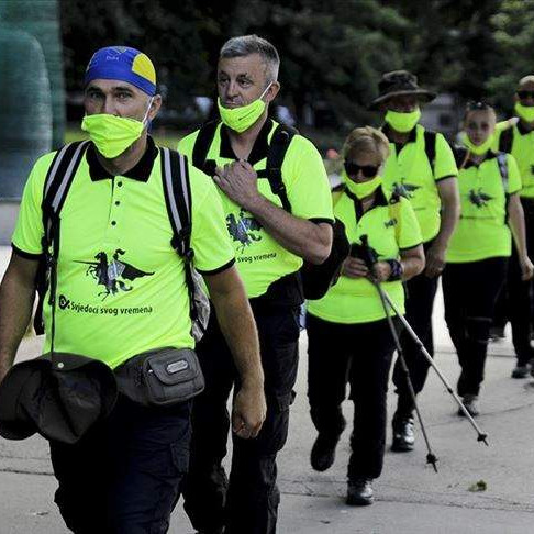 Krenuo Marš mira Sarajevo – Nezuk: Želimo da kažemo šta čovjek čovjeku ne smije da uradi