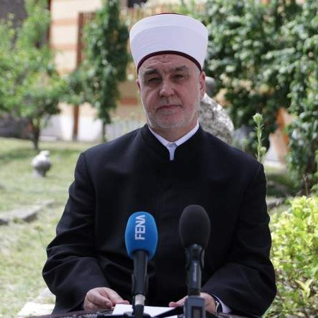 Kavazović: Sjećanjem na genocid u Srebrenici zaštititi ljudskost na ovom svijetu