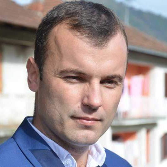 Pokret 'Majke enklava Srebrenica i Žepa': Zar i ti Šaroviću?