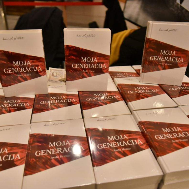 Promocija knjige "Moja generacija" Avde Hume u Tešnju