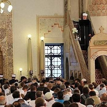 Bajramska hutba reisa Kavazovića: Svađalački tonovi unose nemir među nas