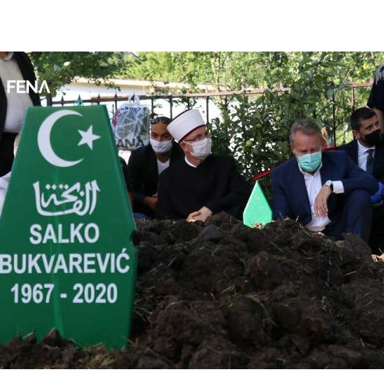 U haremu Džindić džamije u Tuzli ukopan Salko Bukvarević 