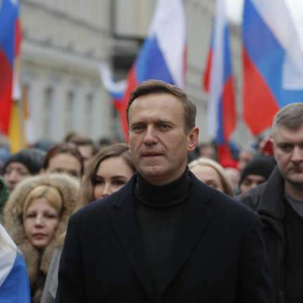 PUTINOVA TAJNA RUKA |Lider ruske opozicije Aleksej Navalni u komi i na respiratoru