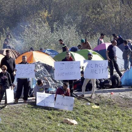 Zbog migranata međusobne optužbe za nepoštivanje Ustava BiH (Video)