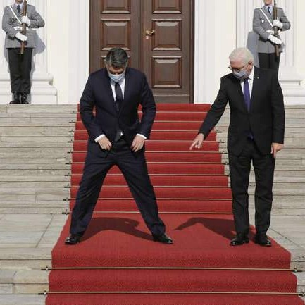  OPET GA 'BACA' | Milanoviću, računajte na one koji se neće odreći svoje bosanske države, njene historije...