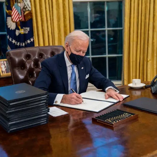 ISPUNJENO OBEĆANJE | Biden ukinuo sramnu zabranu putovanja u SAD za muslimanske zemlje