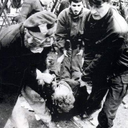 Ćamil, Jelena, Jozo, Igor... | Navršilo se 27 godina od masakra na Markalama, jedna granata ubila je 68 Sarajlija