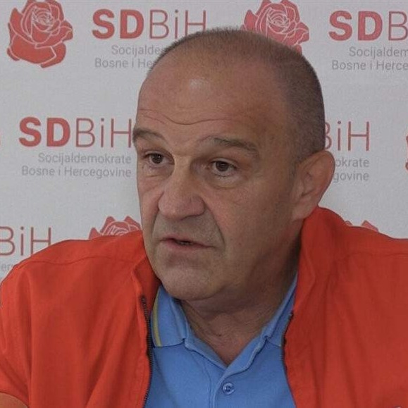 Kako je "pao" Enver Bijedić: Ugovor vrijedan 5,5 miliona dodijelili firmi sa jednim zaposlenim