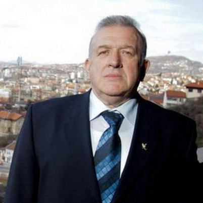 GENERALE, IZDRŽI:  General Dudaković u bolnici zbog koronavirusa