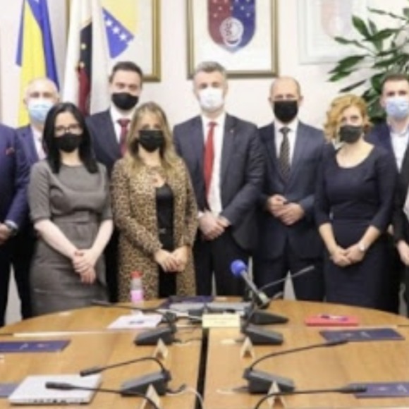 Avdo Avdić: SDA na mrtvima skuplja političke poene, Četvorku sustigle vlastite populističke akcije