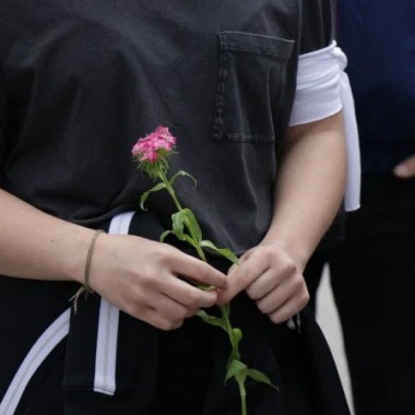 Dan bijelih traka: Sjećanje na 3.176 ubijenih Prijedorčana i 102 djece