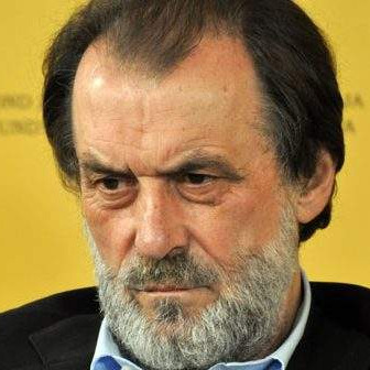 Vuk Drašković upozorava: Pred vratima rata