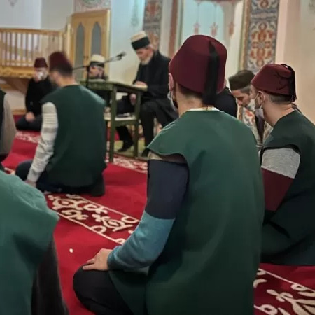 Balkan, religija i islam: Kako žive derviši u Bosni i zašto su odabrali taj put