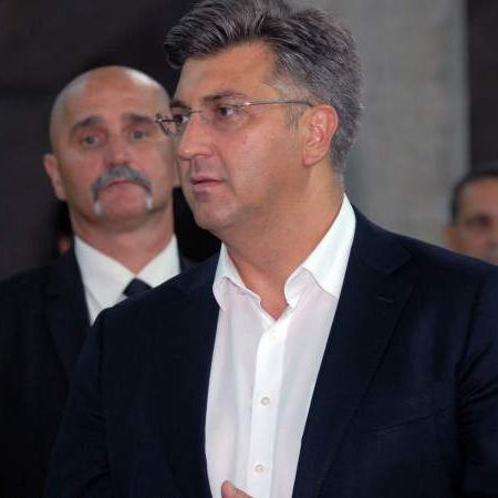 Plenković u Tuzli: Ovo je važan dio BiH za nas, jer tu živi 24.000 Hrvata