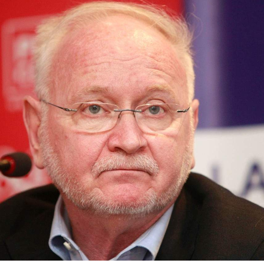 Korać: Deklaracija podsjeća na pripreme za rat