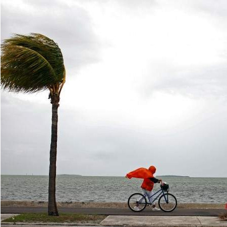 Trump proglasio vanredno stanje zbog uragana Irma