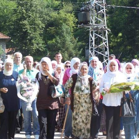 Majke Srebrenice: Nećemo odustati od borbe da se nekažnjeno negira genocid