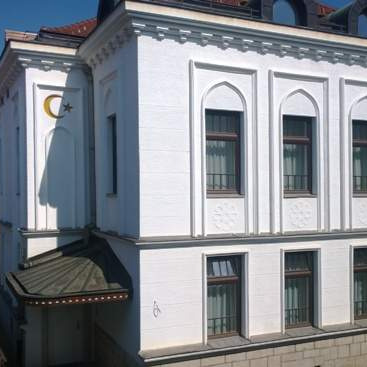 Oštra reakcija Muftijstva tuzlanskog: Bošnjačku djecu tjerali su da se krste i mole