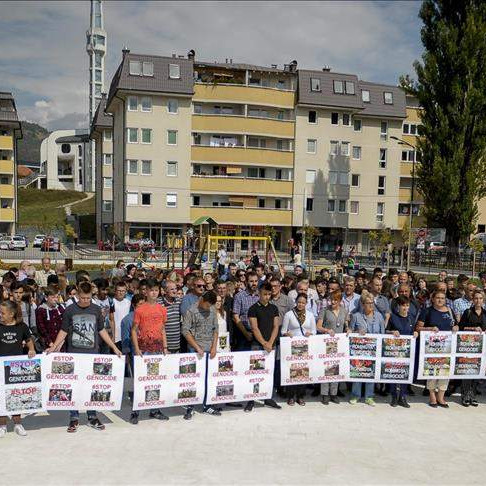 Stotinjak Sarajlija na protestu dalo pod