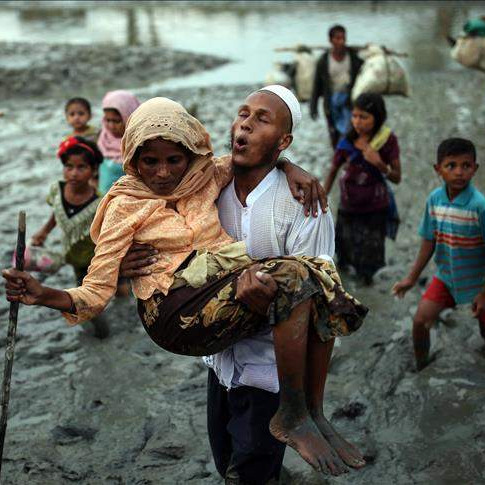 Put mijanmarskih izbjeglica do Bangladeša: Teško pješačenje kroz naslage blata