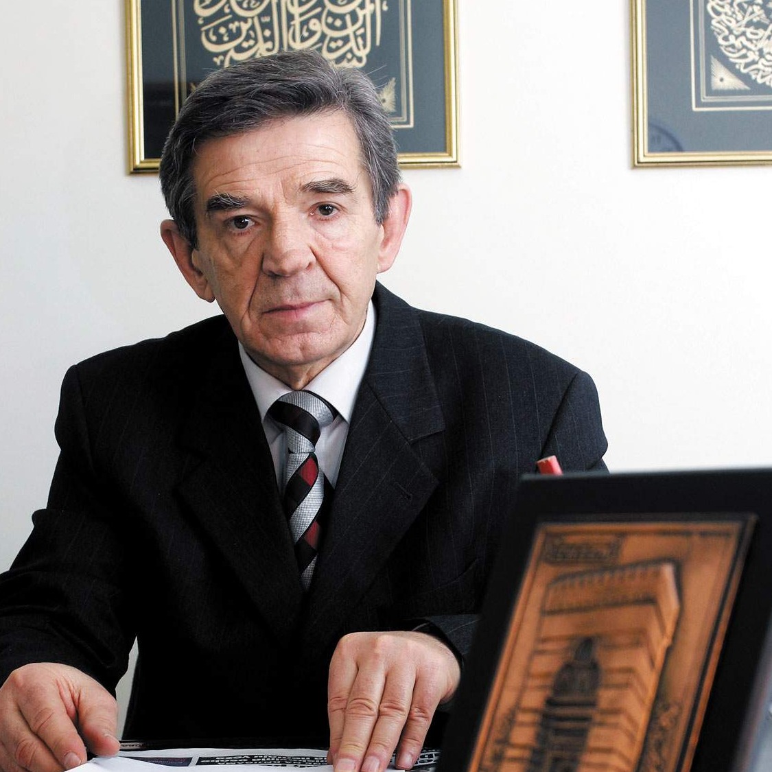 Akademik Duraković o pokušajima podmetanja radikalizma Bošnjacima: Vi krivotvorite!