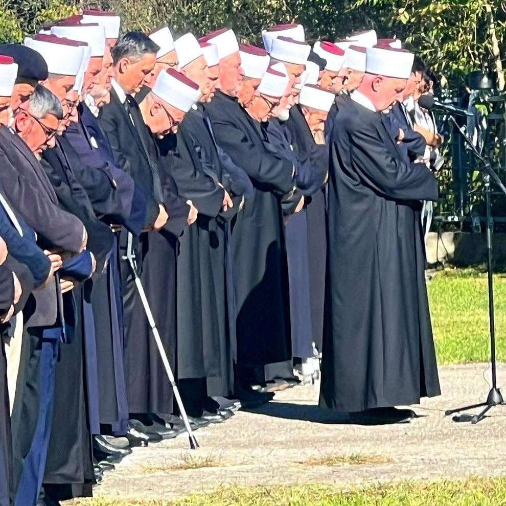 Reis Kavazović: Ostaje naša obaveza prema porodicama stradalih