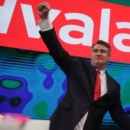Davor Gjenero: Predsjednik za Predsjednika - Tuđmanov i Milanovićev zloslutni slogan