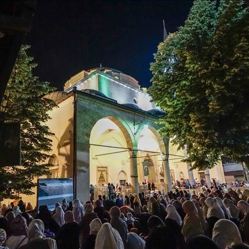 Muslimani sutra obilježavaju Lejletu-l-kadr, noć vrijedniju od hiljadu mjeseci