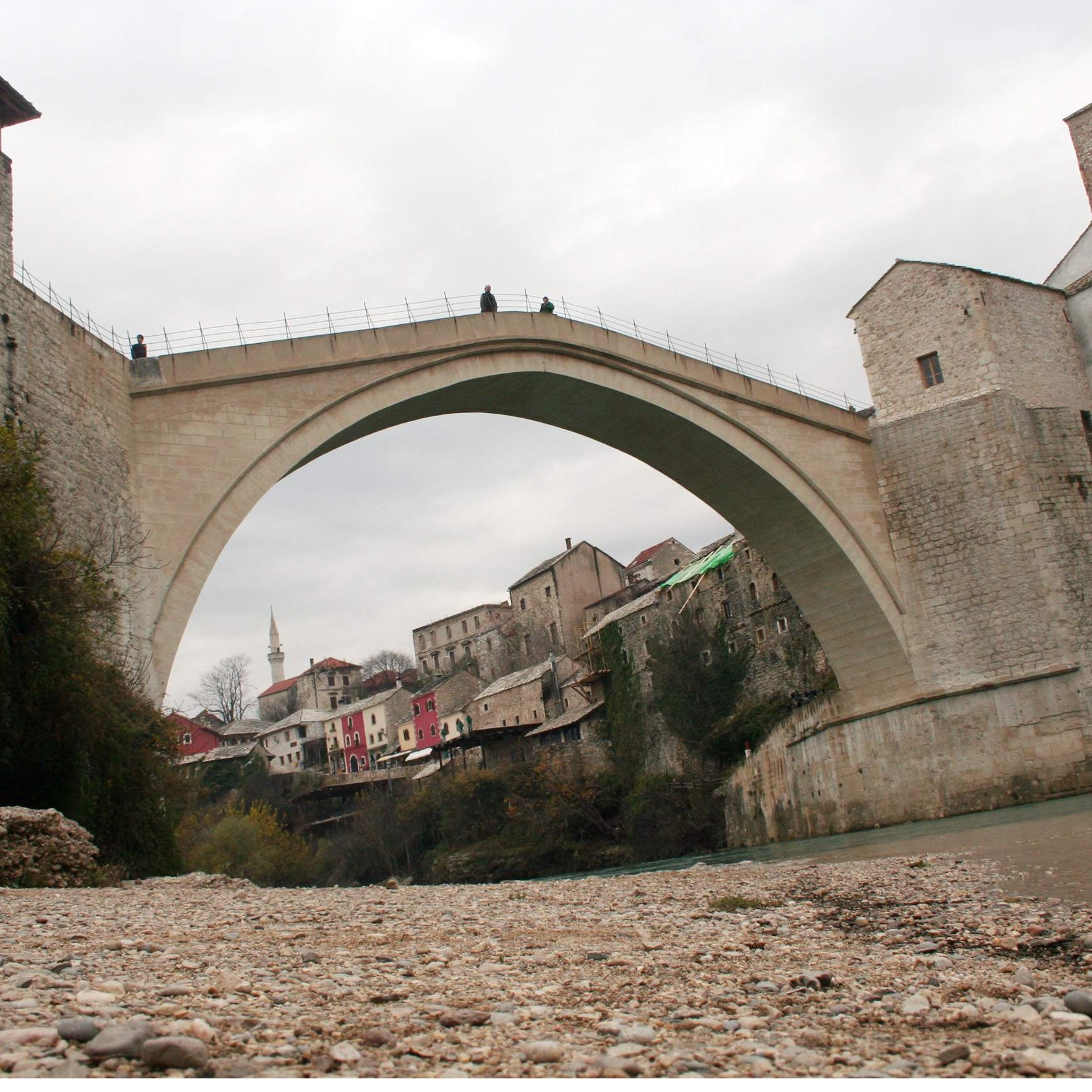 Ko može biti “veliki Mostarac”, a ko “mostarska legenda”?