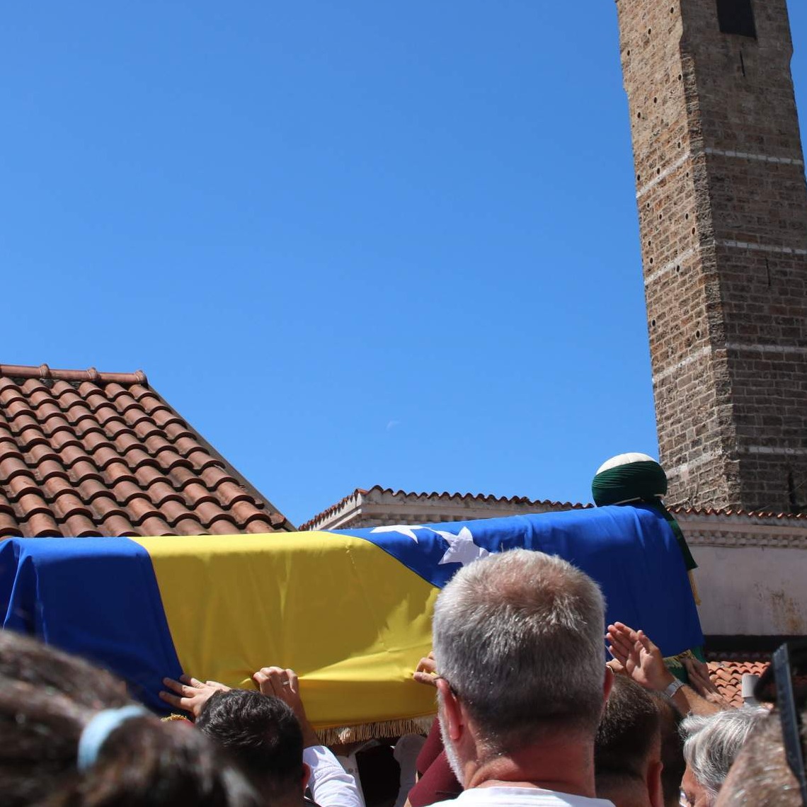 Kanjana dženaza šejhu Halilu Brzini: Učitelji poput njega danas su nam nasušna potreba (Video)
