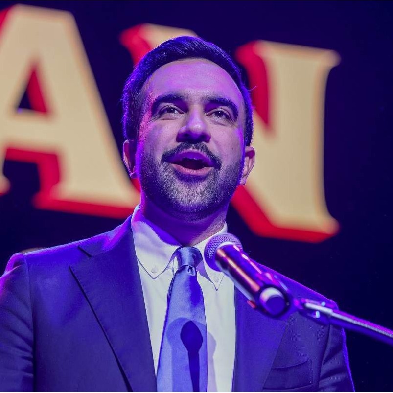 Pobjeda nade: Musliman, demokratski socijalist na čelu najvećeg američkog grada