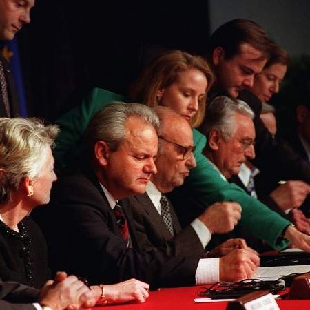 Tri decenije od Dejtonskog mirovnog sporazuma 