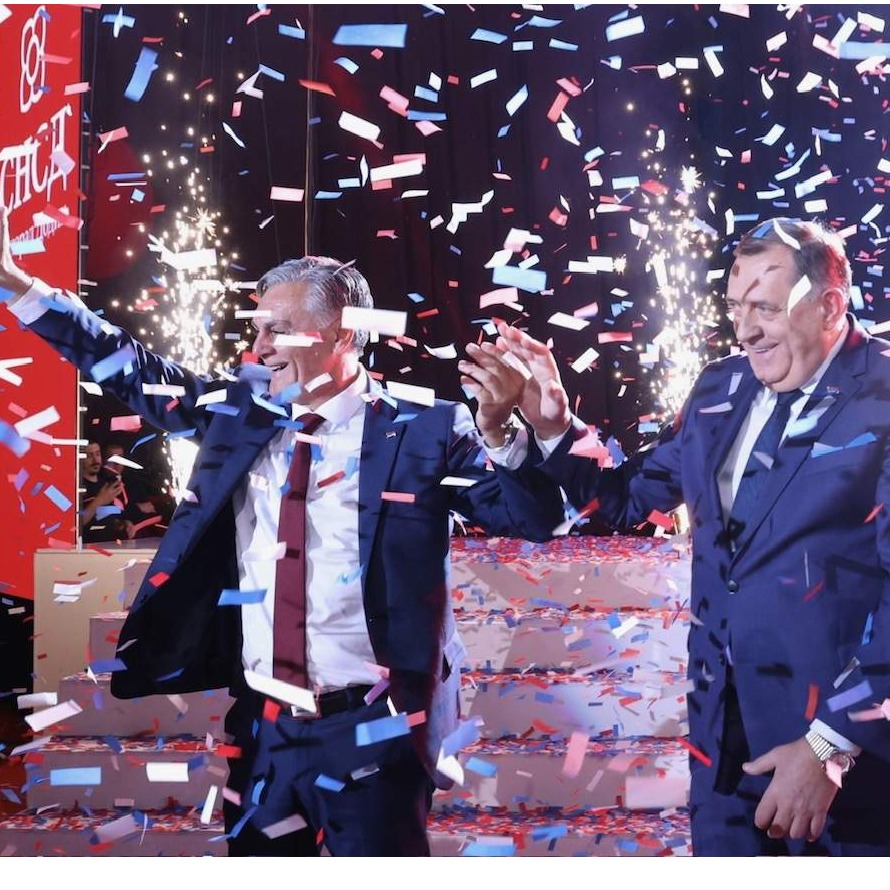 Pišem Karan, čitam Dodik