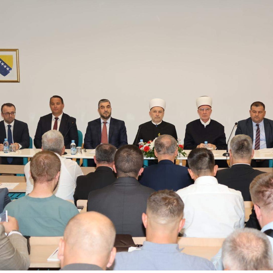 Muftija Grabus predstavio program rada članovima izbornog tijela s područja Muftijstva tuzlanskog