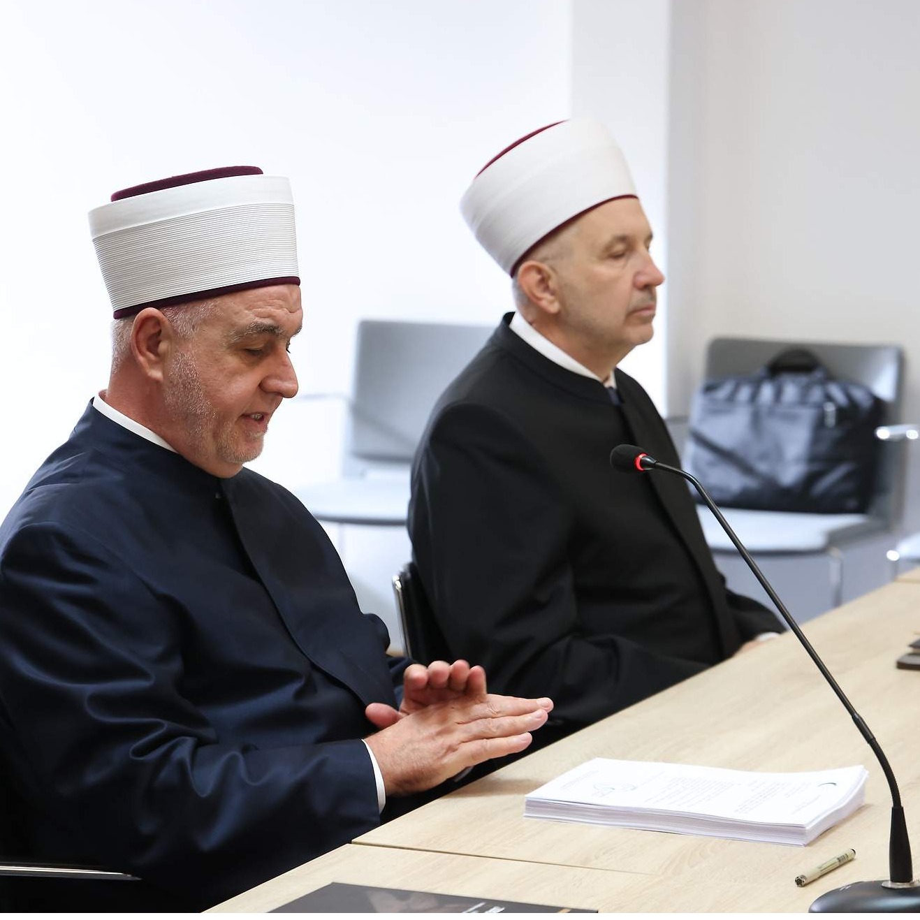 Reis Kavazović posljednji put predsjedavao Vijećem muftija, dr. Grabusu poželio uspješan mandat