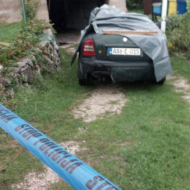 Imamu u Kiseljaku na Novu hidžretsku godinu zapaljen automobil!