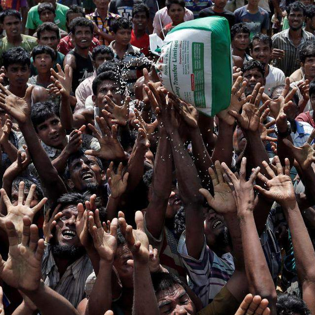 Teror se nastavlja: Budističkii demonstranti pokušali blokirati isporuku pomoći Rohingyama