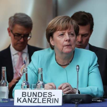Merkel je favorit, neizvjesno ko će činiti koaliciju nakon izbora