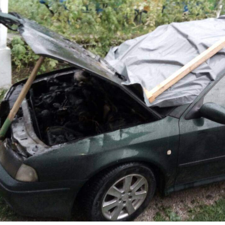 MRV BiH: Osuda podmetanja požara pod automobil imama u Kiseljaku